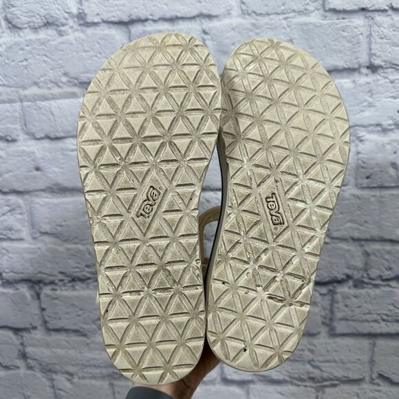 Teva White Flatform Universal Mesh Print Platform‎ Sandals Size 9 - Picture 10 of 10